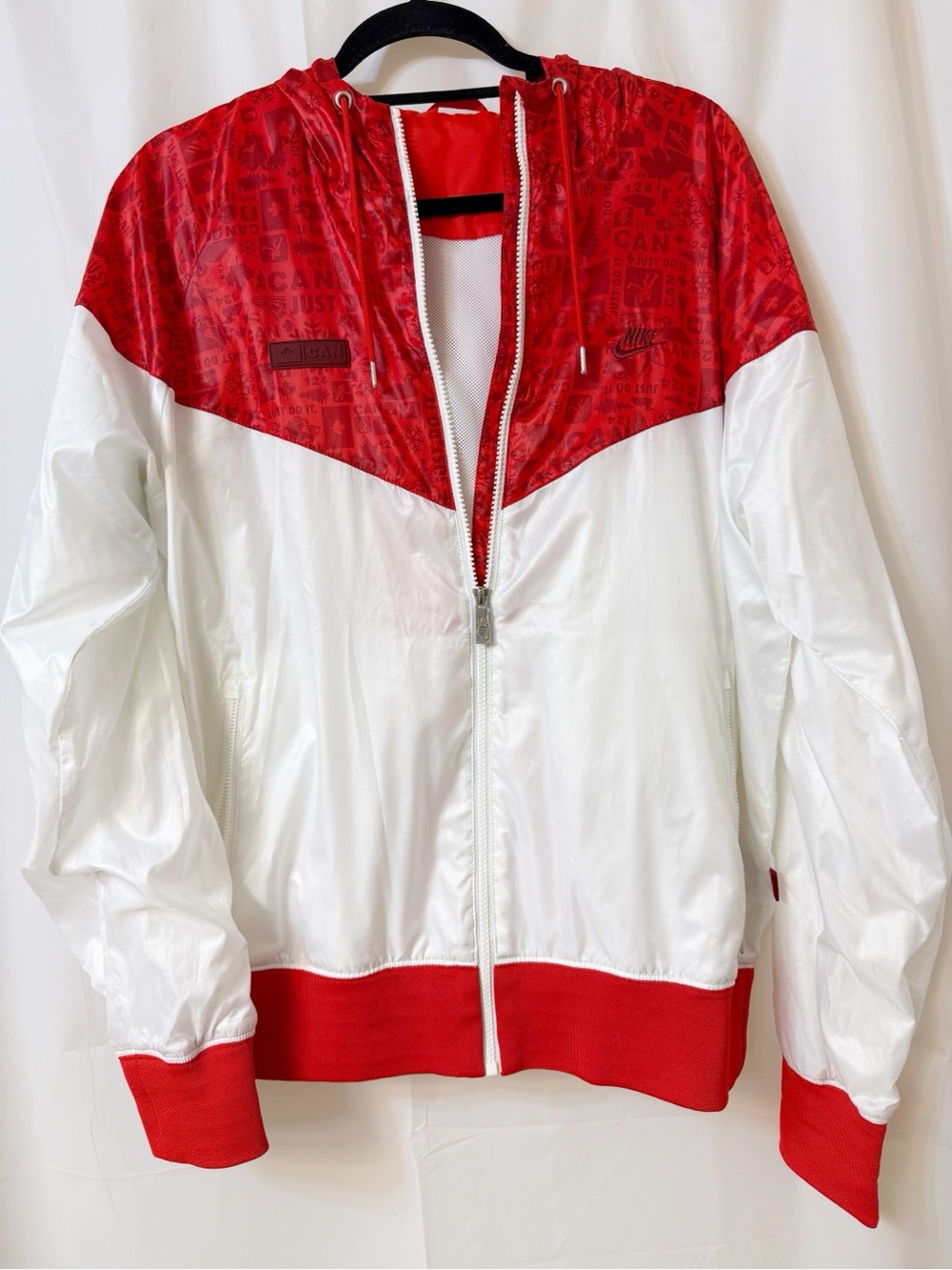 Nike Canada Print Windrunner Jacket Large